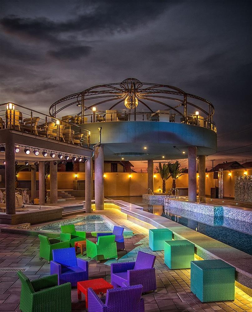 Hotel Bella Nella