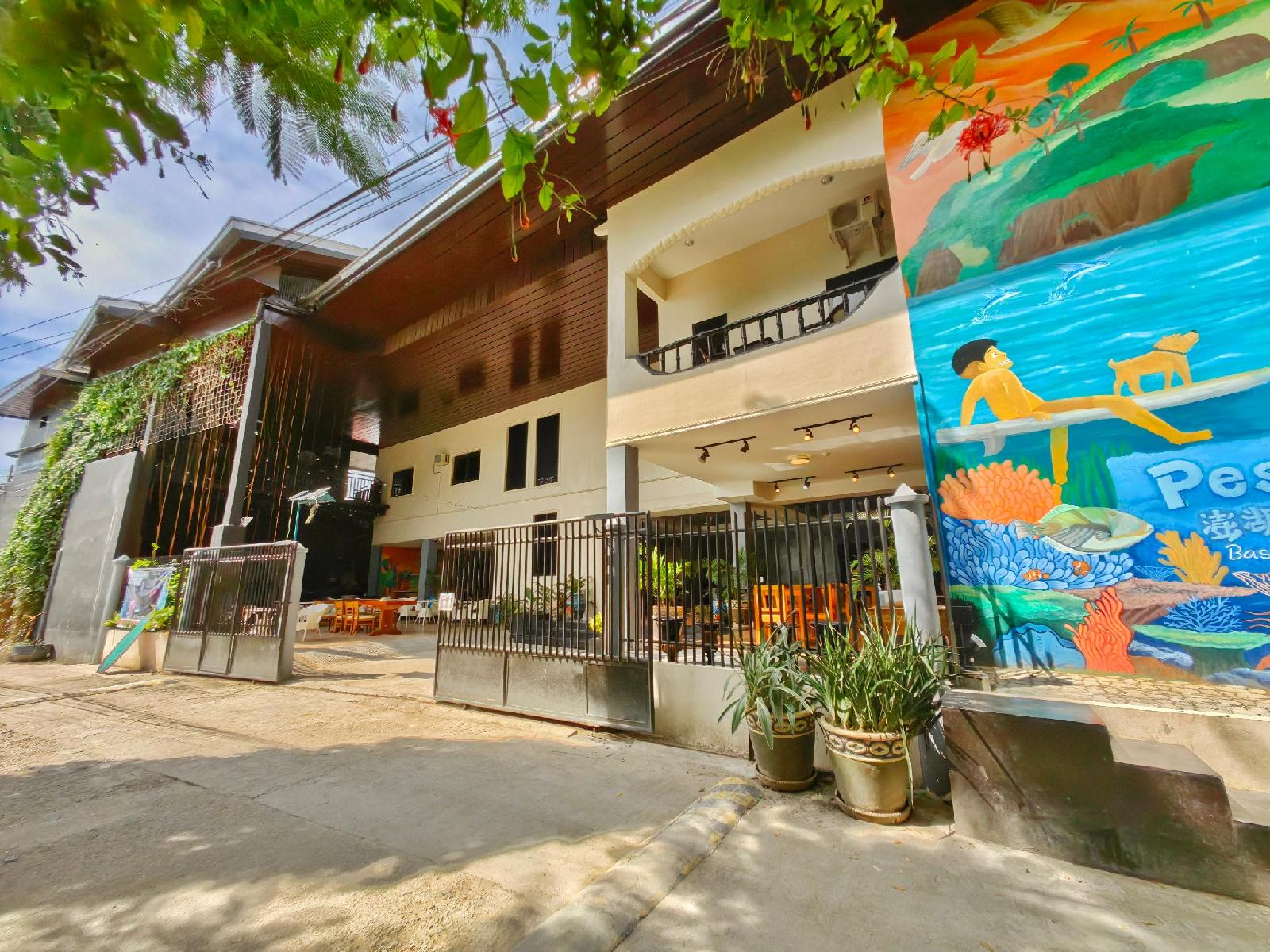Pescadores Seaview Suites