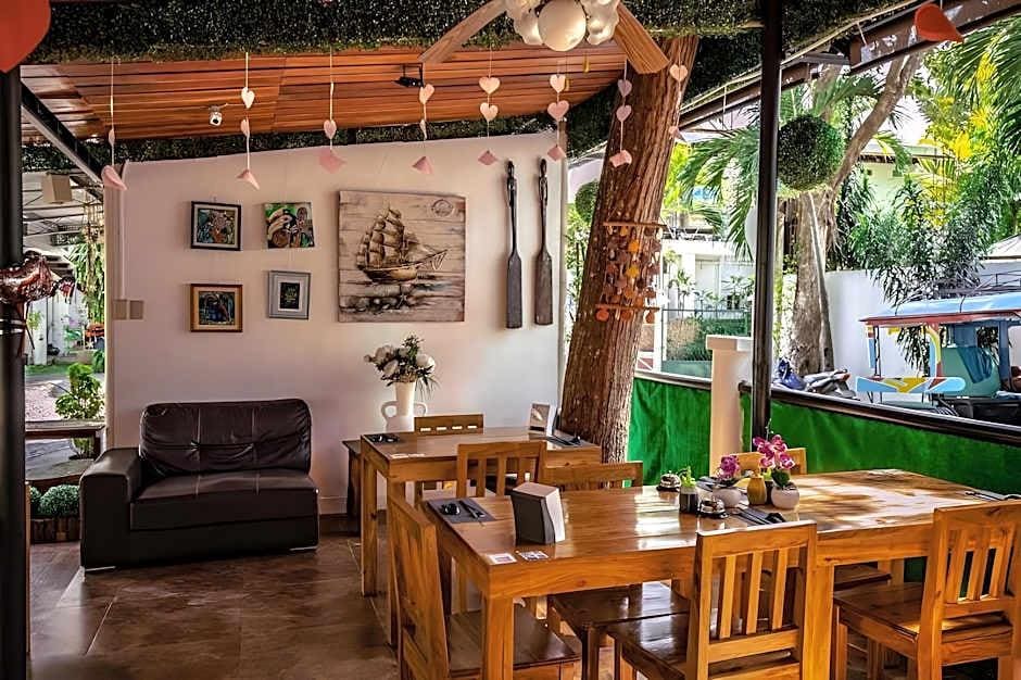 Pescadores Seaview Suites