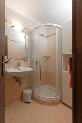 Guest House Pod Grebenom
