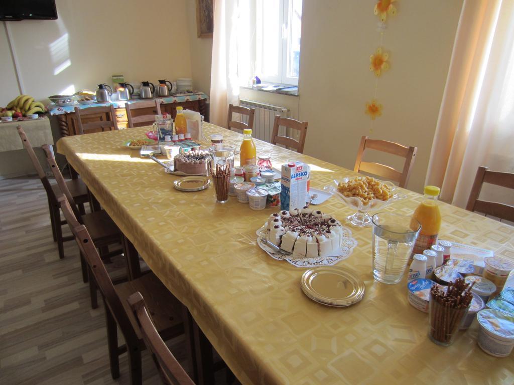 Hostel Sonce