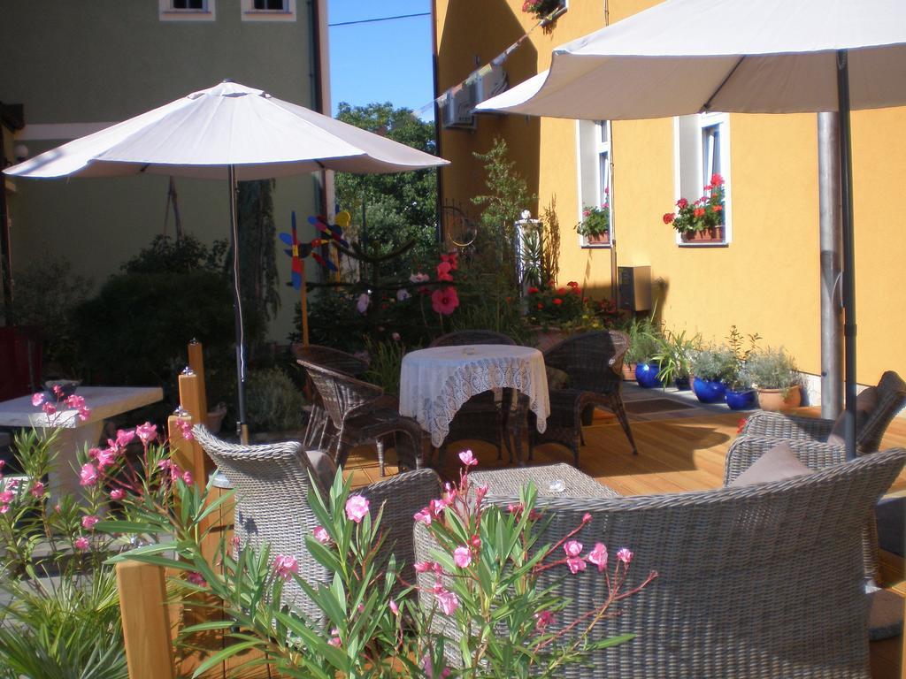 Hostel Sonce