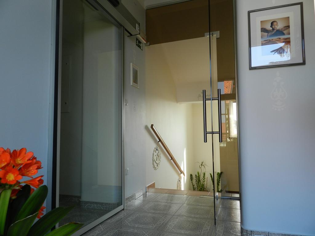 Hostel Sonce