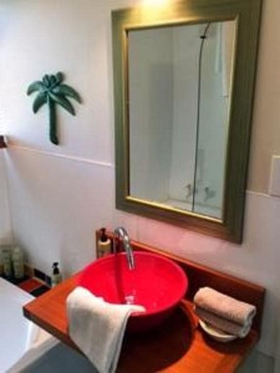 L'abri Bed and Breakfast