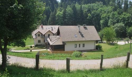 Pr'Dovar Guest House