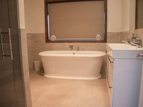Staveley Heights Bed & Breakfast