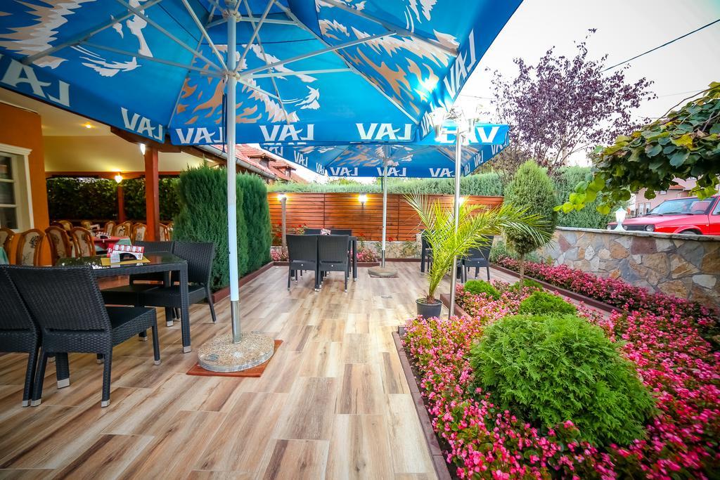 Hotel Radovic