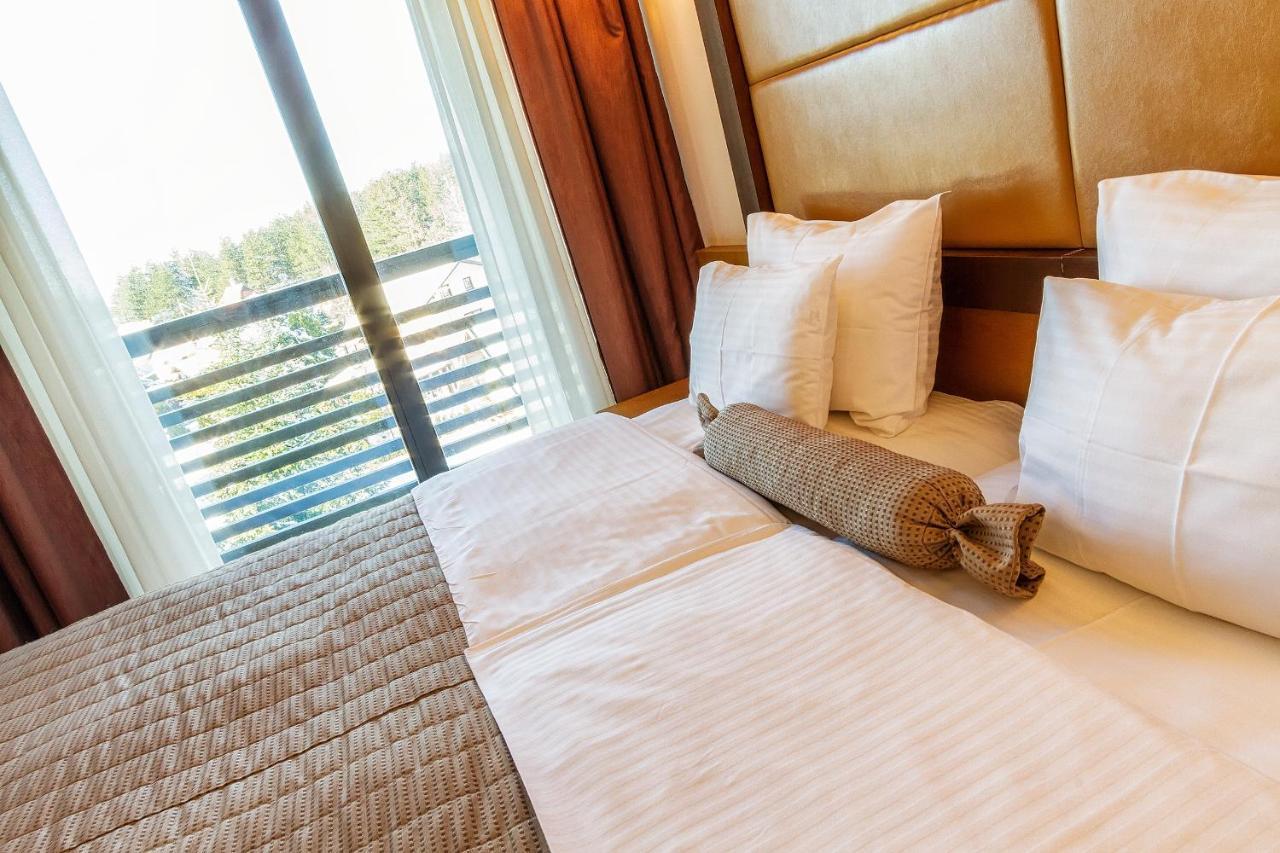 Hotel MIR