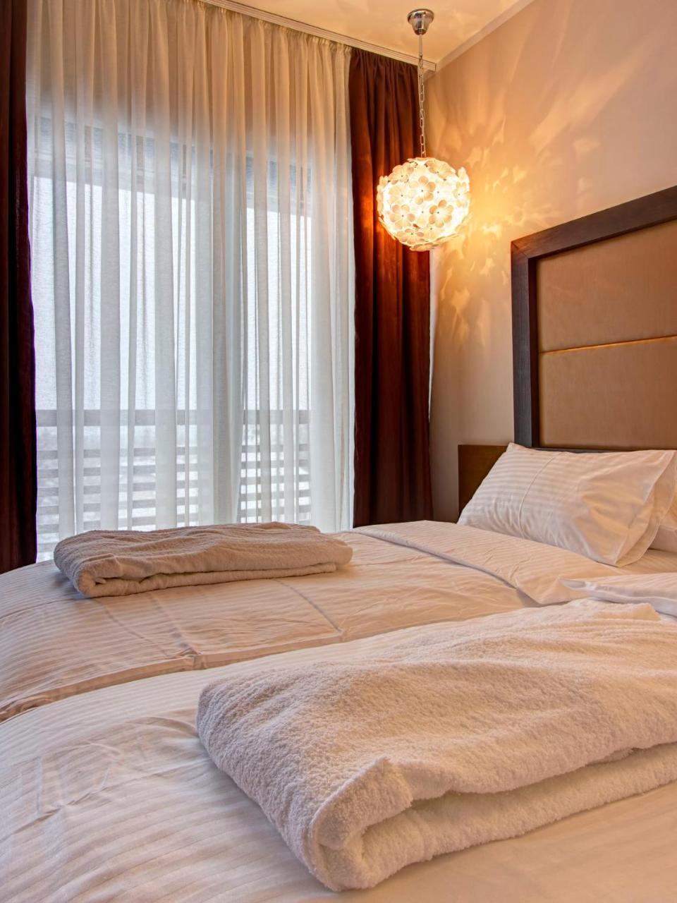 Hotel MIR
