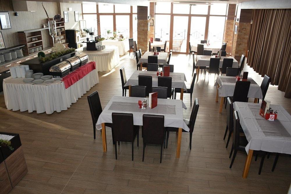 Hotel Milmari Resort