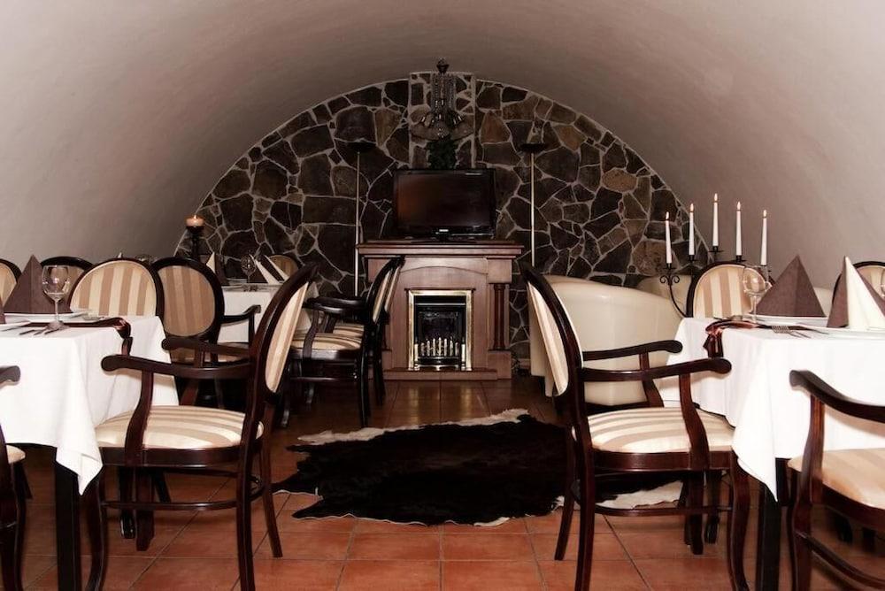 Hotel Pod Hradom