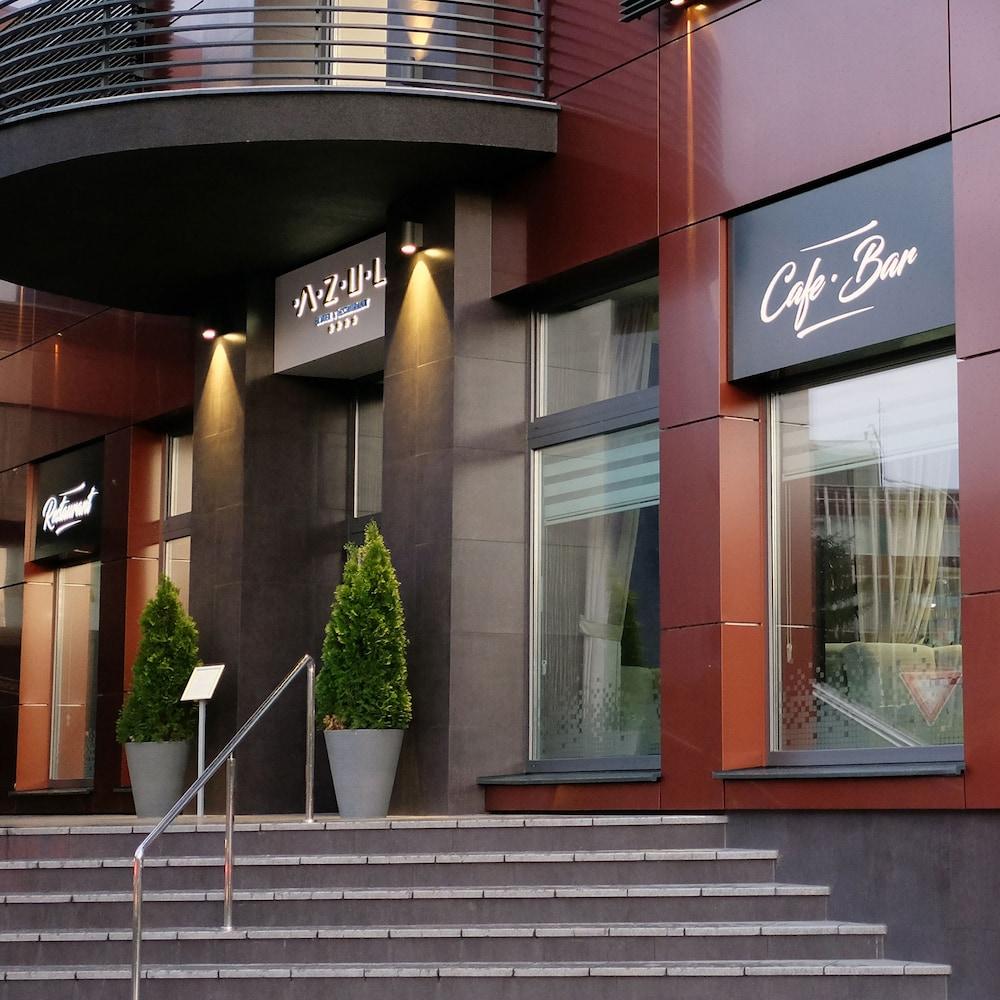 AZUL Hotel & Restaurant