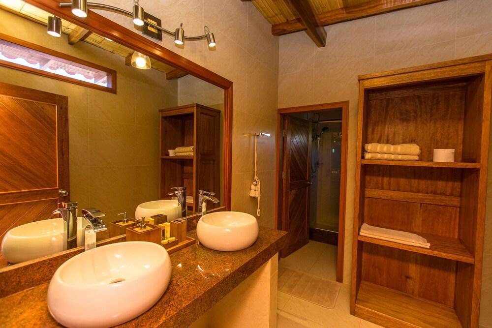 Las Cherelas Adventure & Fishing Club