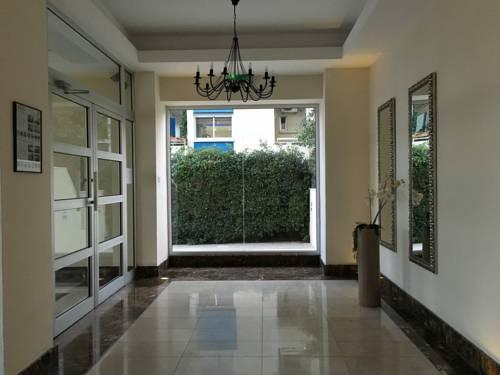 Zavos Marathon Beach Apartments