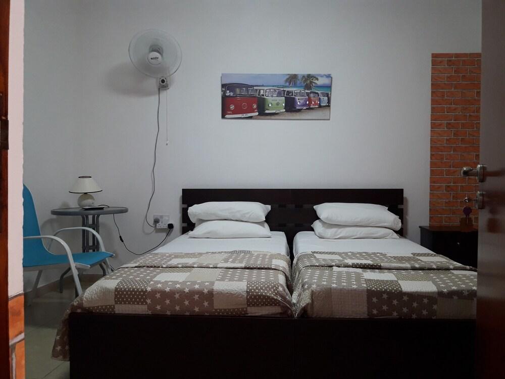 Marina's Rooms