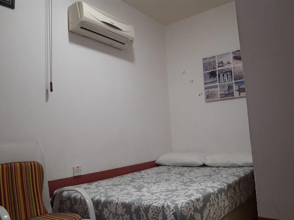 Marina's Rooms