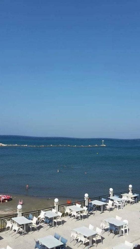 Tylos Beach Hotel