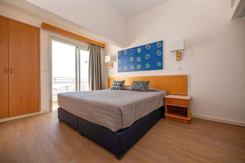 Tylos Beach Hotel