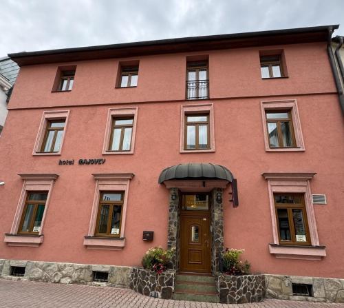 Hotel Majovey