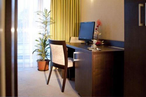 Hotel River
