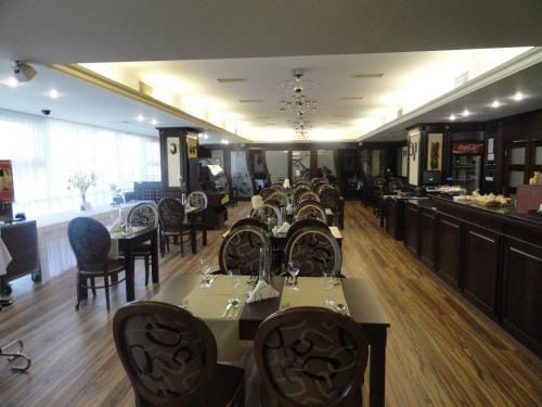 Hotel Družba
