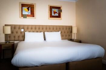 Brogan's Bar & Guesthouse