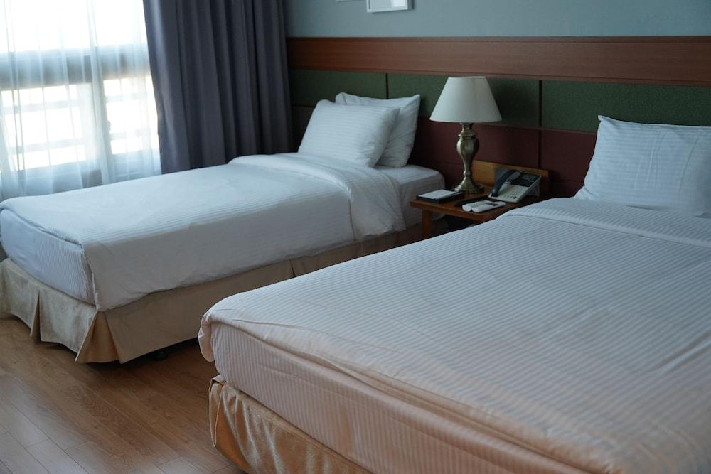 Sacheon Grand Hotel