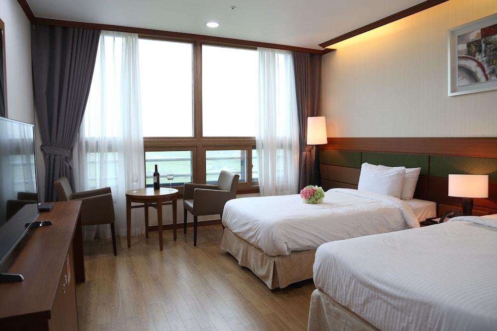 Sacheon Grand Hotel