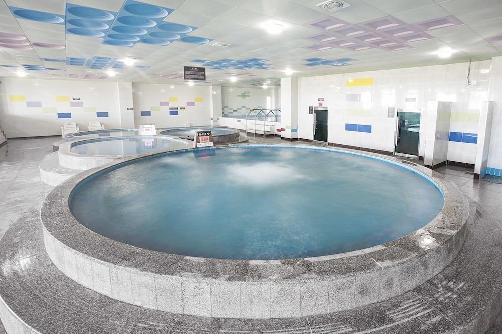Sacheon Grand Hotel