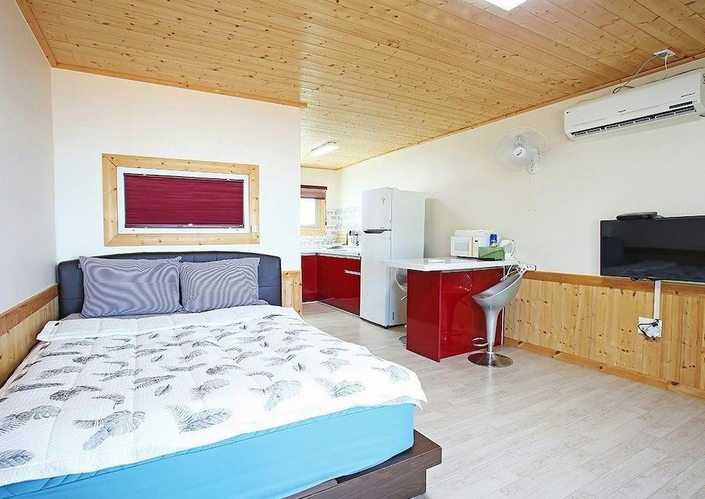 Saryangdo Dandihae Pension