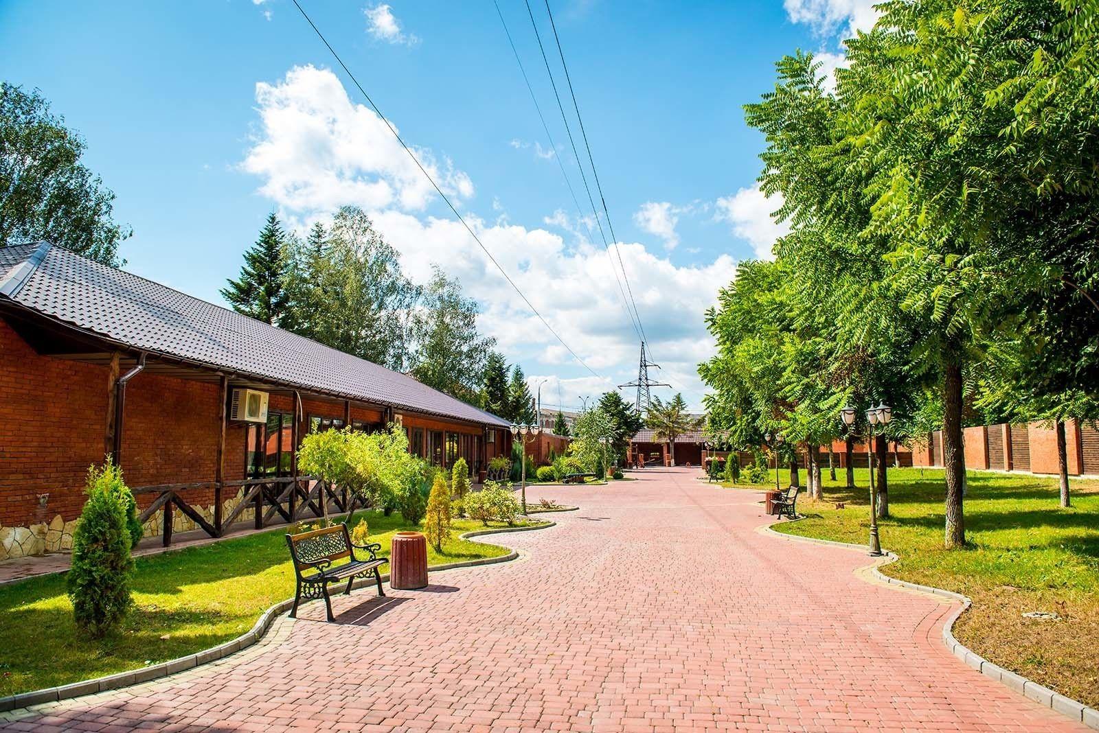 Drive Hills Hotel