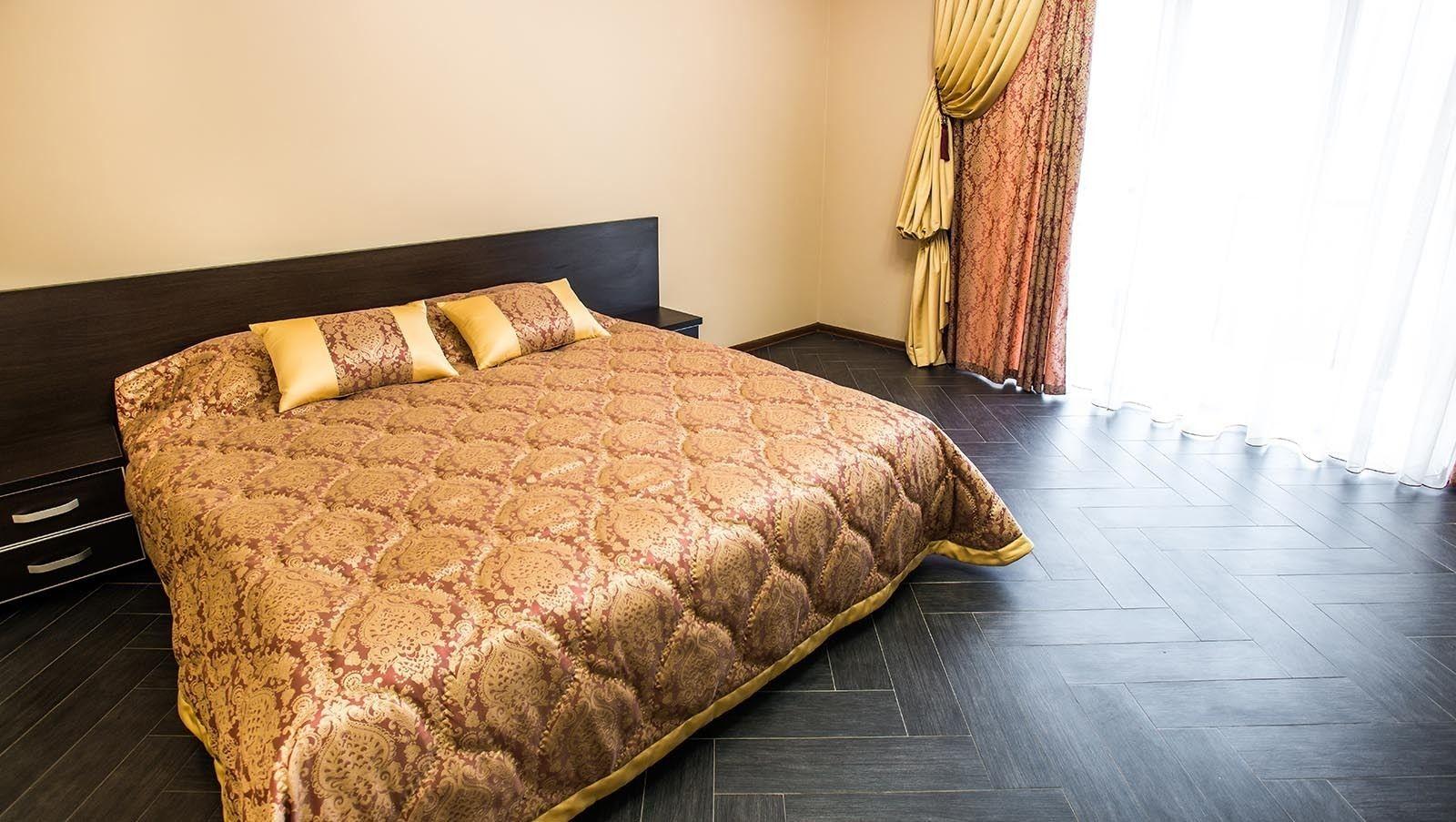 Drive Hills Hotel