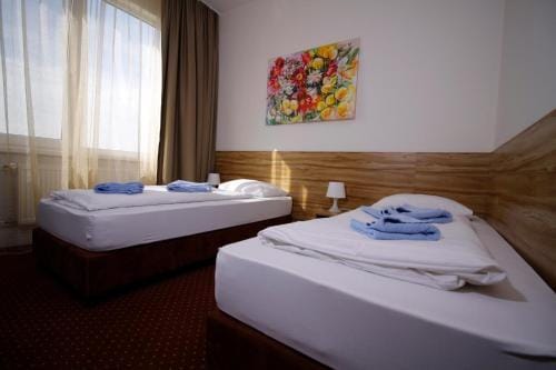 Aviator Garni Hotel