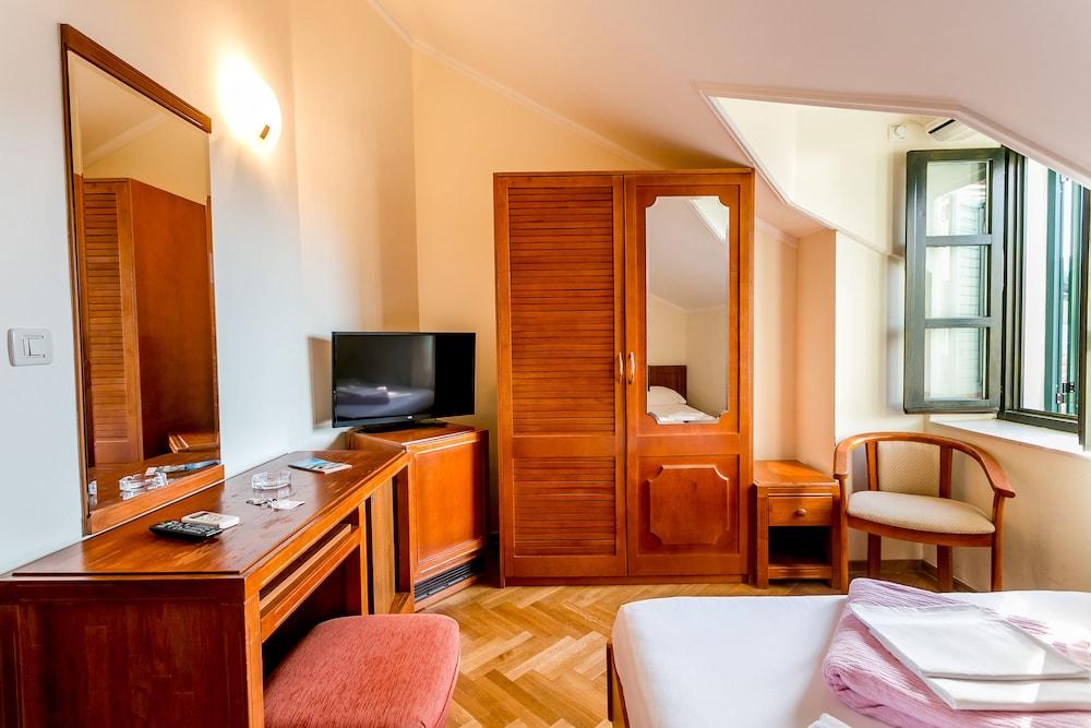 Villa Stari Grad