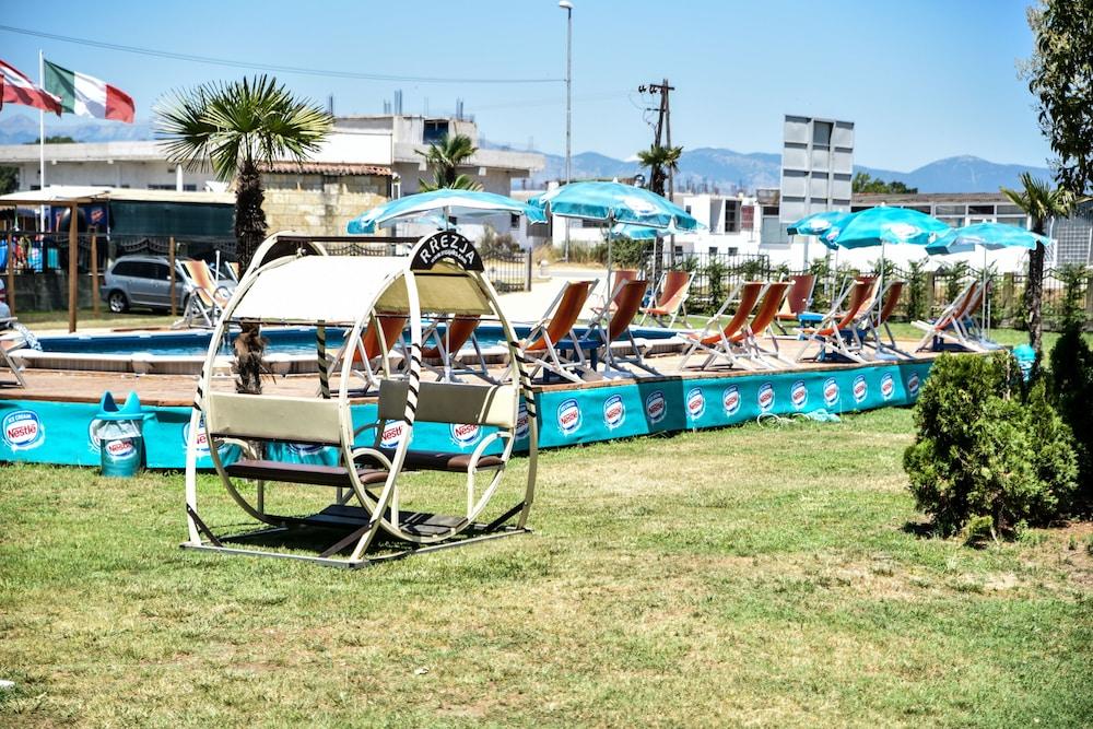 Mobile Homes Giovanni's Beach Copacabana