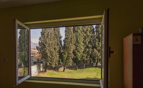 Explorer Hostel