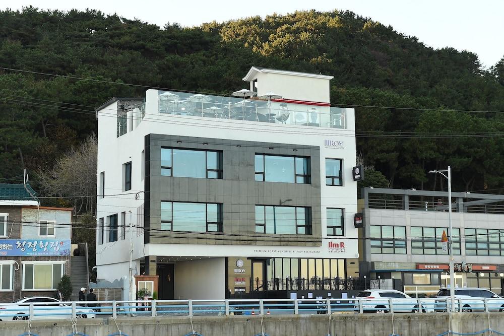 Illroy Resort