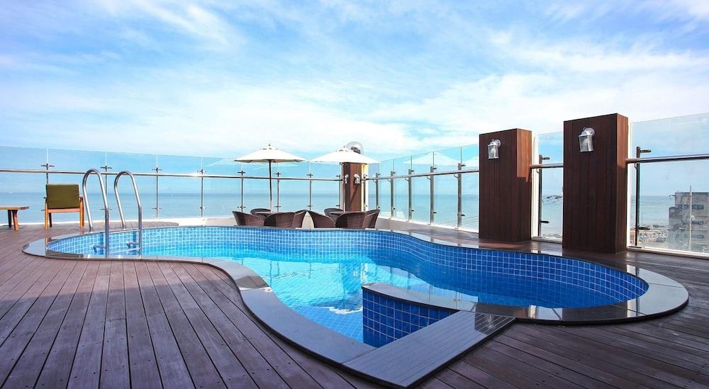 Illroy Resort