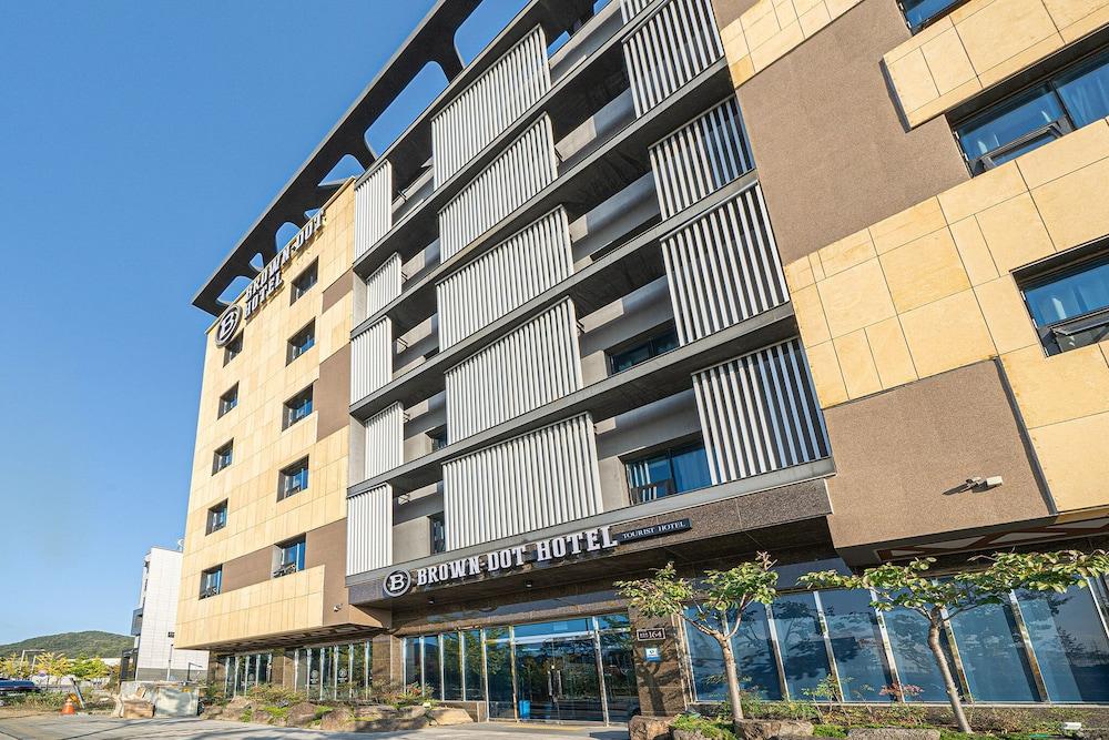 Instar Hotel