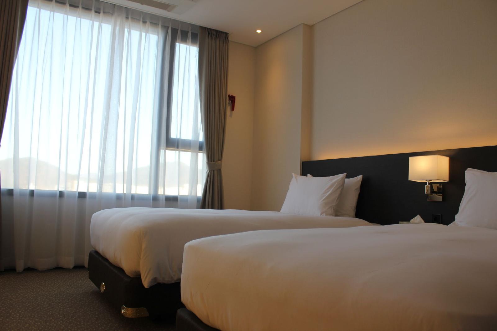 Geoje Art Nouveau Suite Hotel