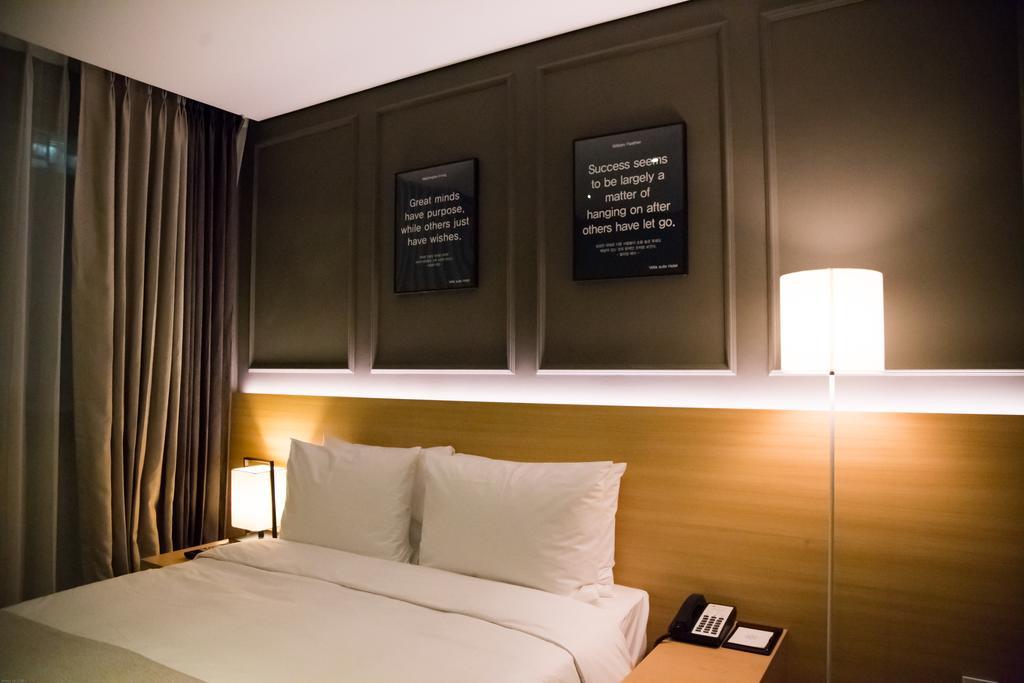 Vella Suite Hotel