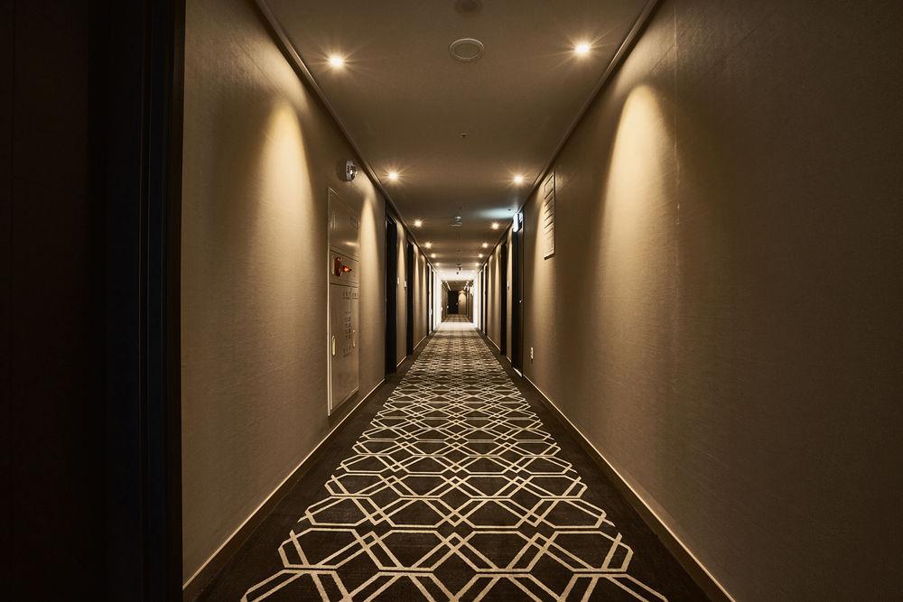 Royal Emporium Incheon Airport Hotel