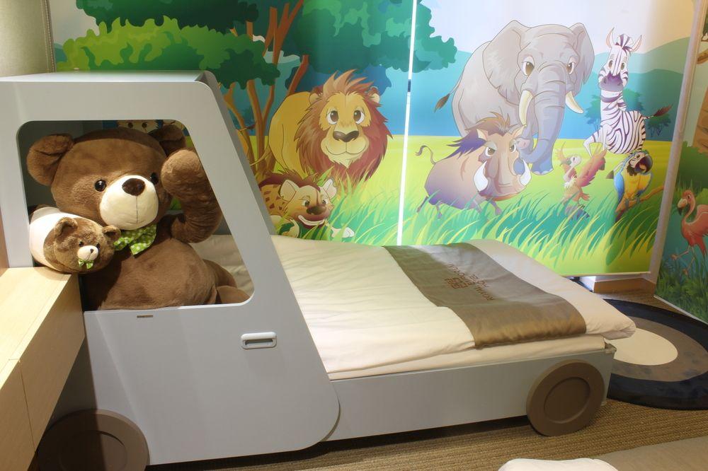 Royal Emporium Incheon Airport Hotel