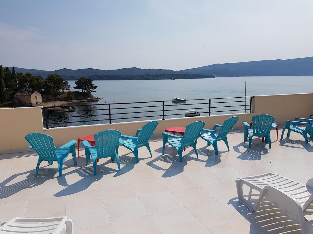 Apartments Tivat Obala