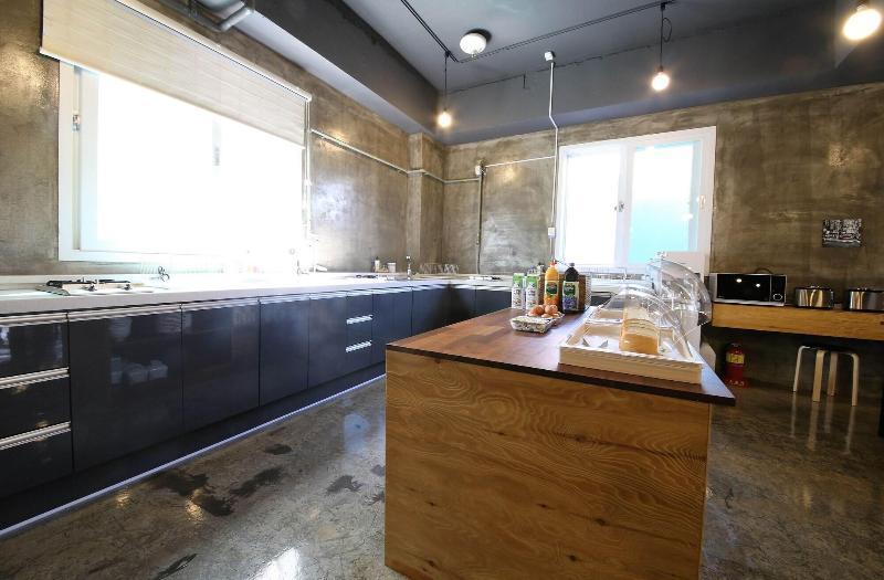 G House Mini Hotel & Guest House - Hostel
