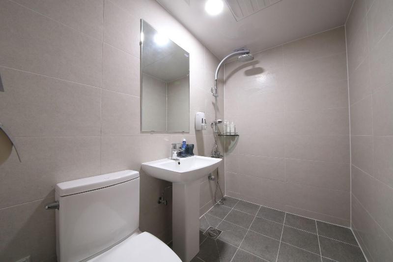 G House Mini Hotel & Guest House - Hostel