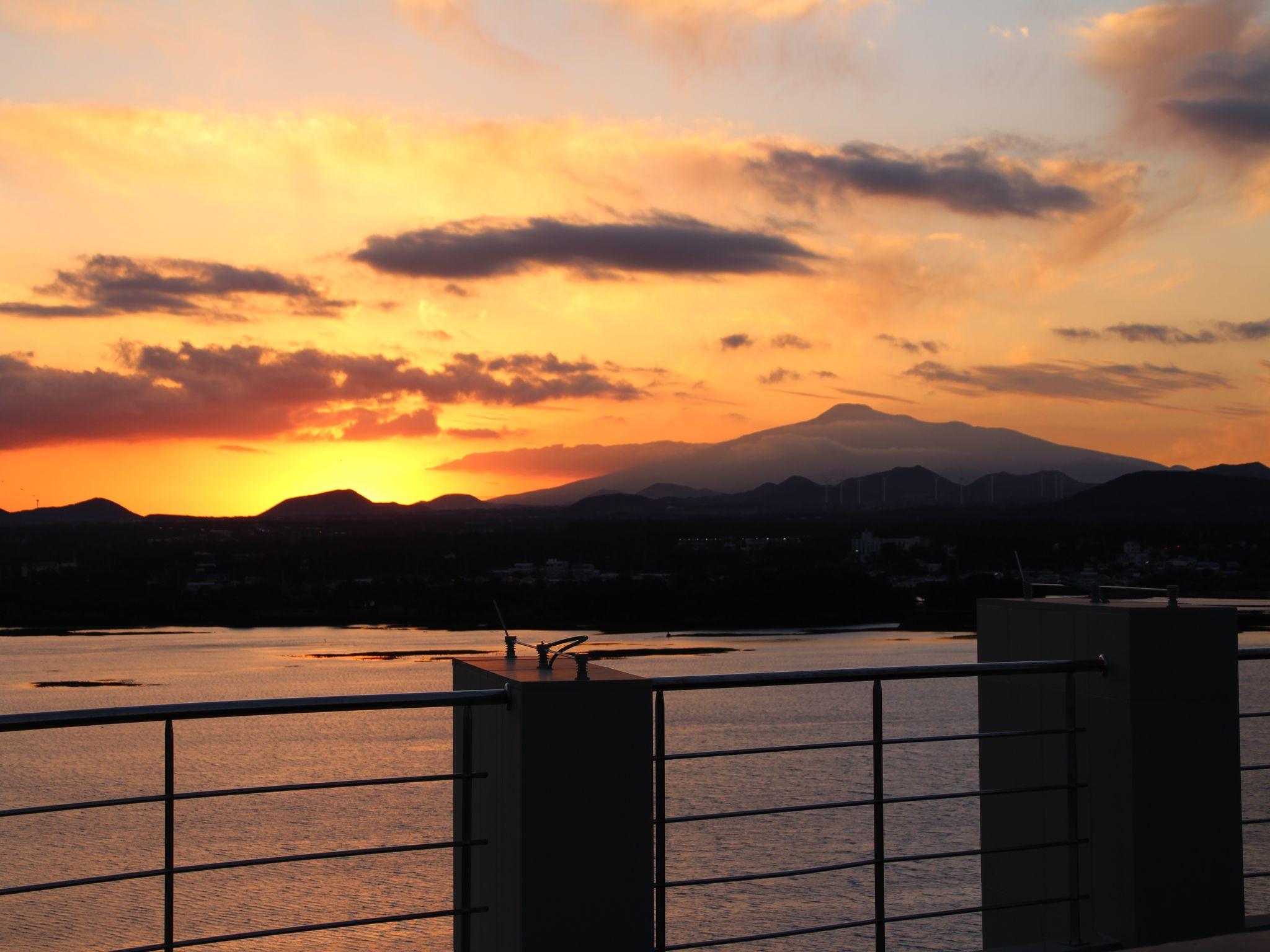 Co-Op City Hotel Seongsan