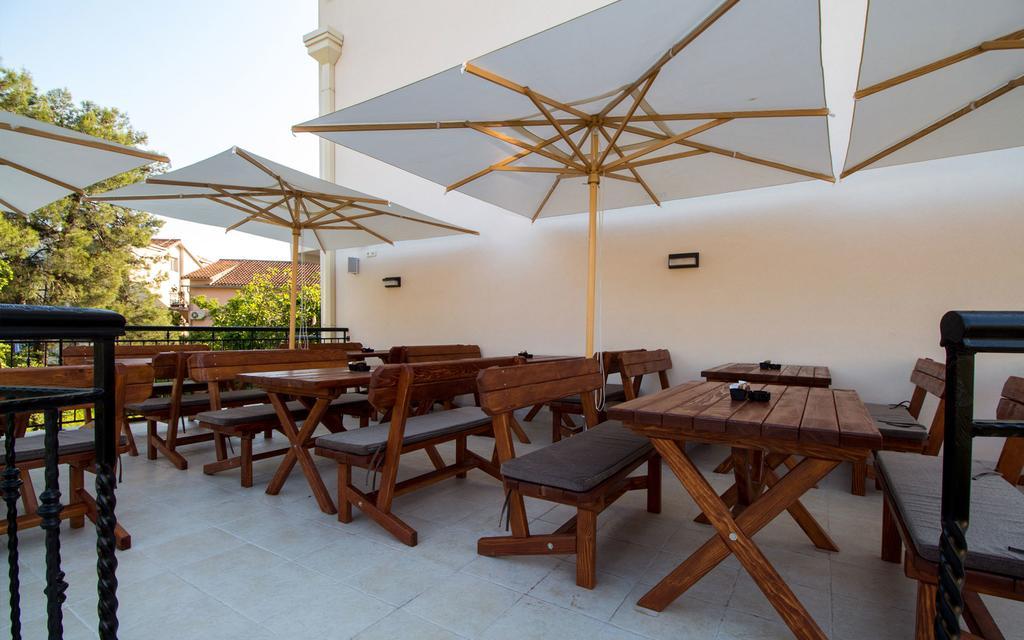Hotel Helada