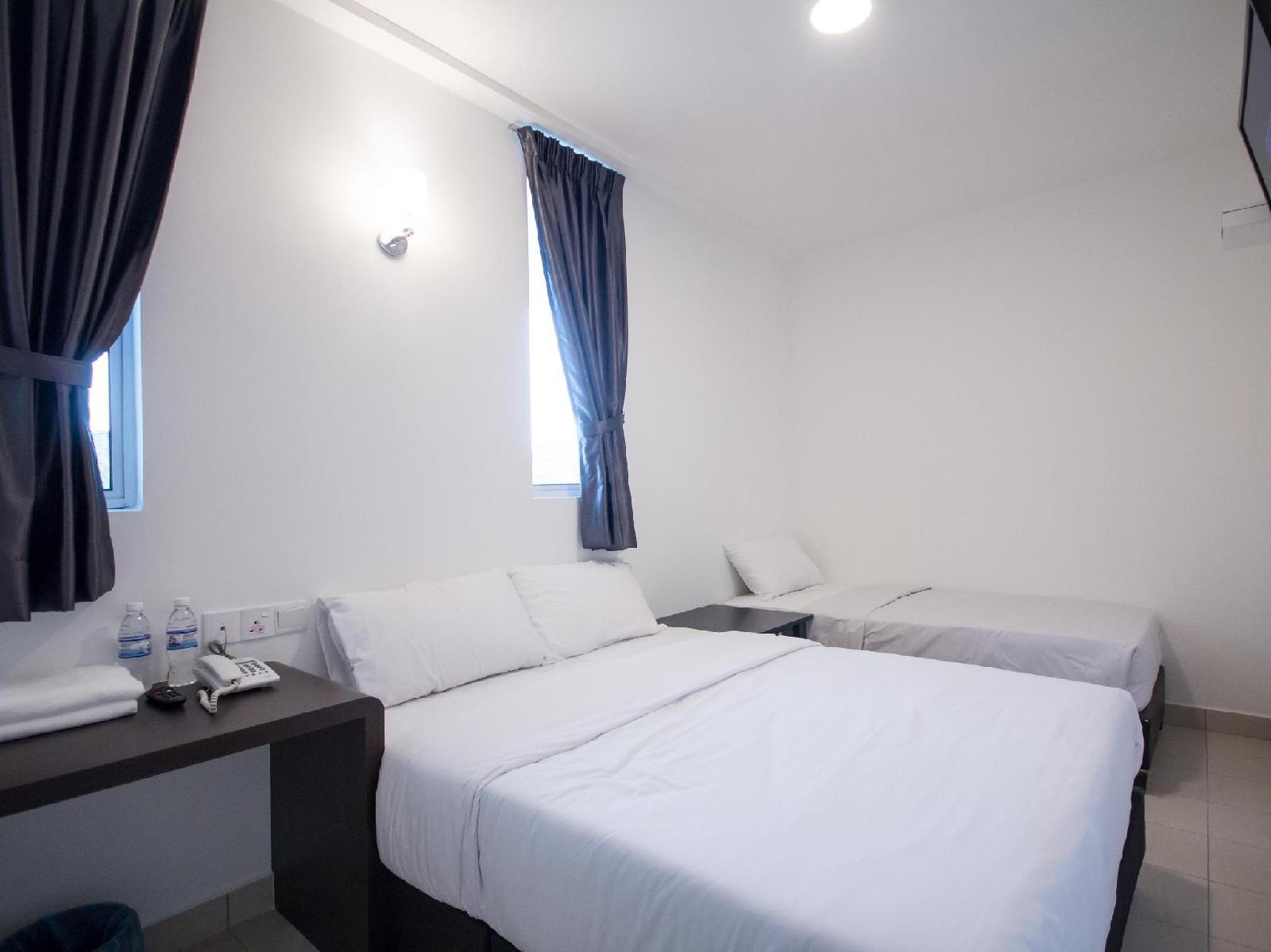 D'Nice Hotel