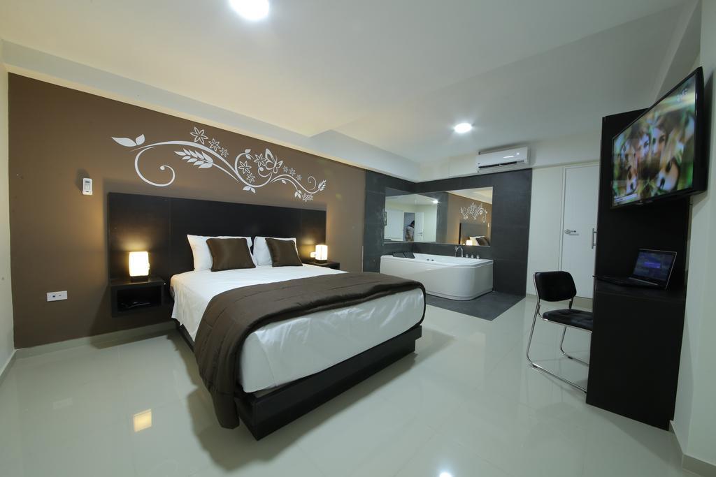 Solec Business Hotel